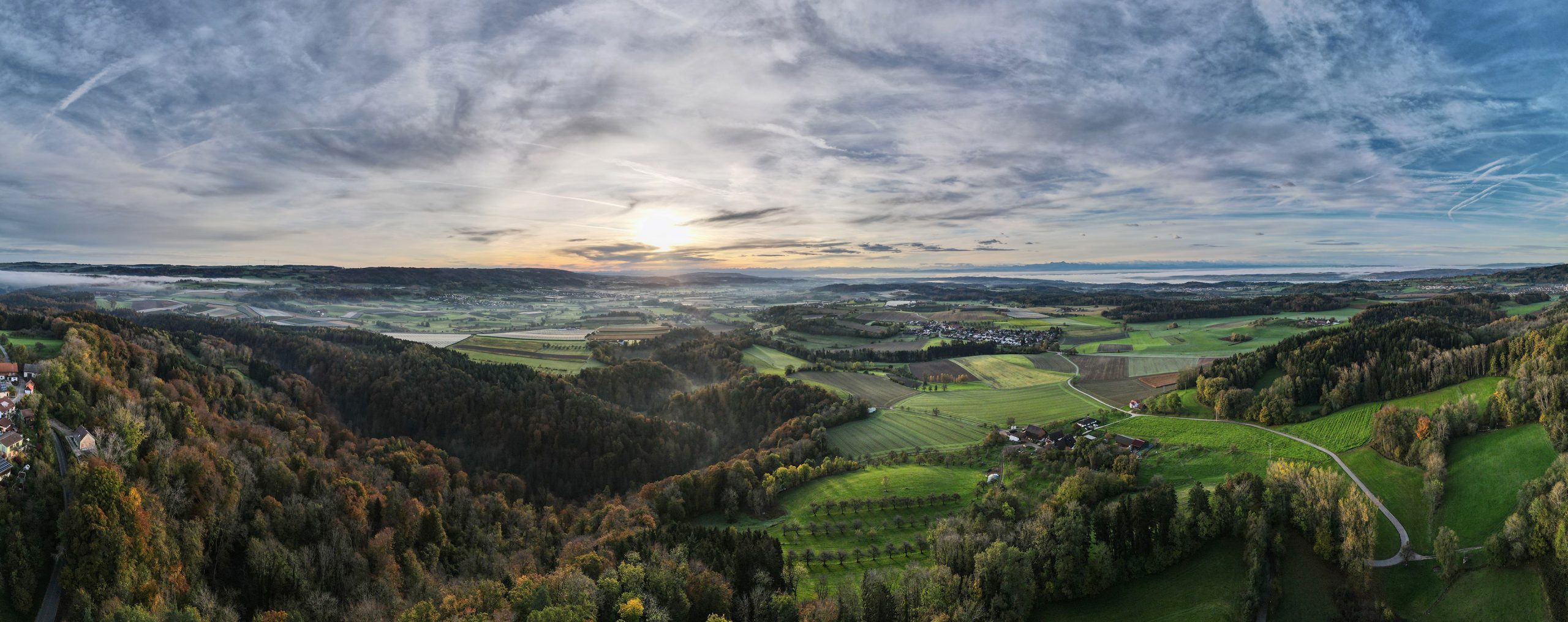 Bodensee Luftbilder: Drawing the Beauty of the Lake from Above